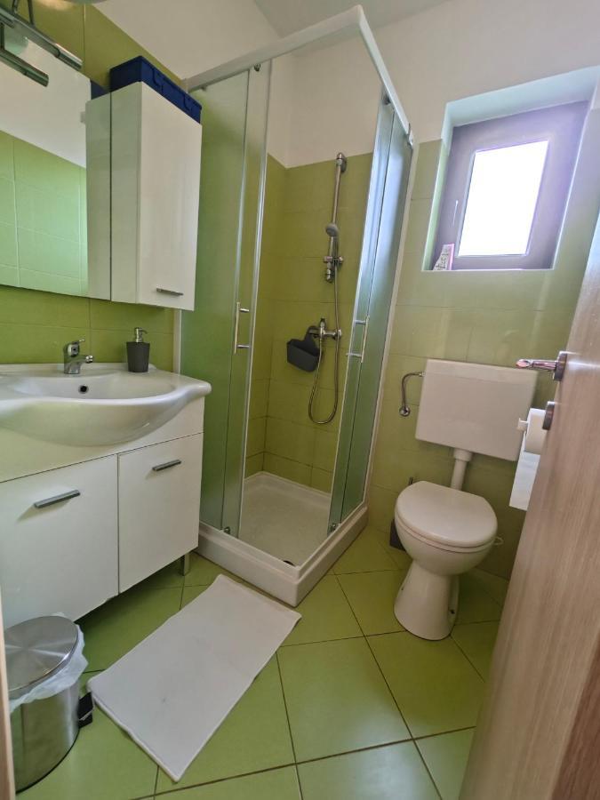 Apartments Bevanda Bale Exterior photo