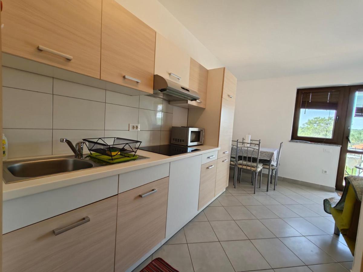 Apartments Bevanda Bale Exterior photo